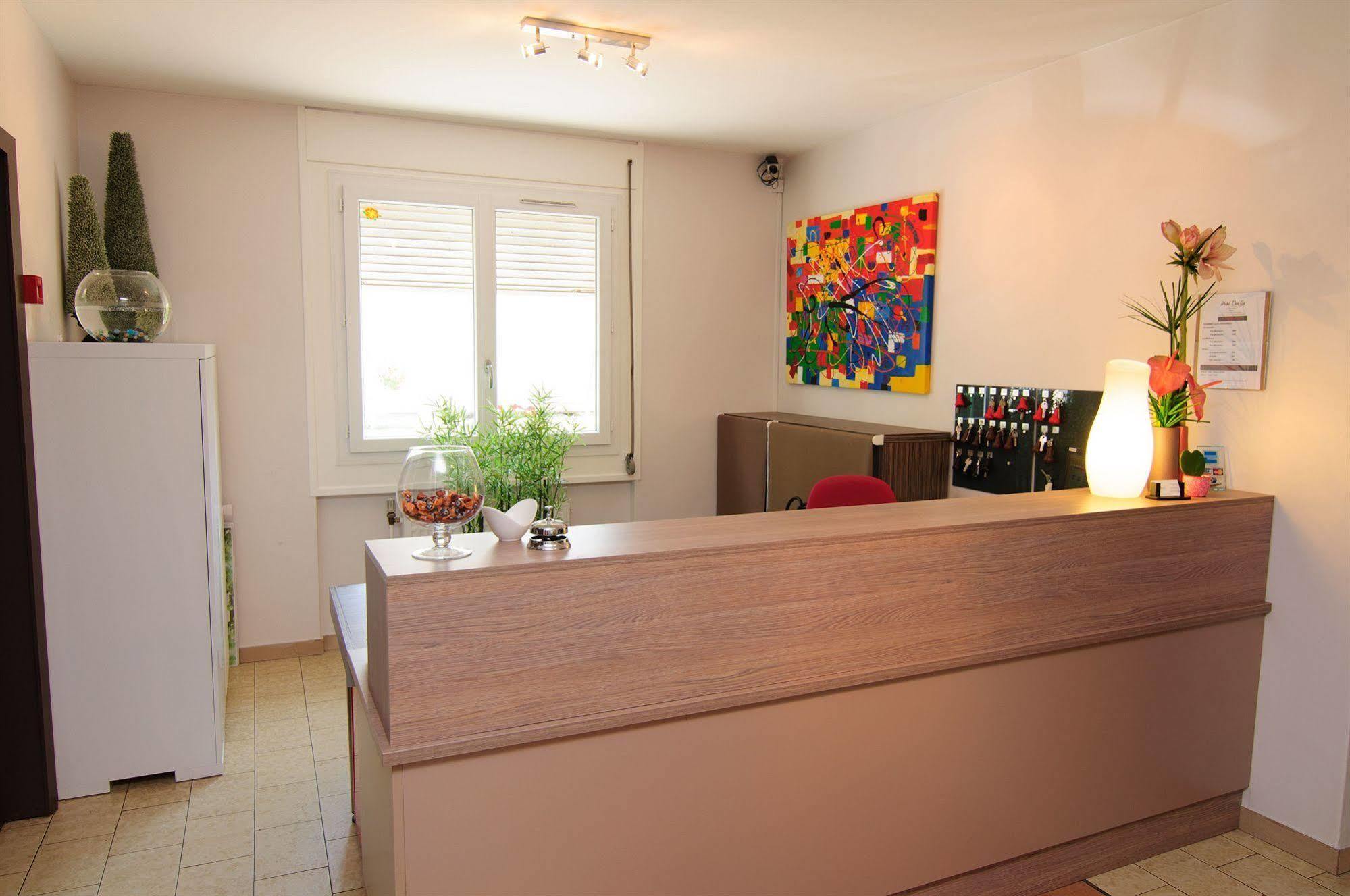 ברון The Originals City, Hotel Dau Ly, Lyon Est מראה חיצוני תמונה
